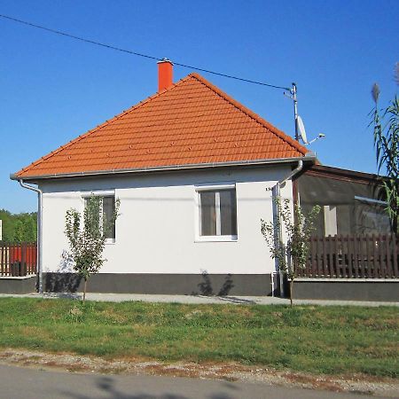 Holiday Home Tisza 2-2 Tiszafüred Zewnętrze zdjęcie